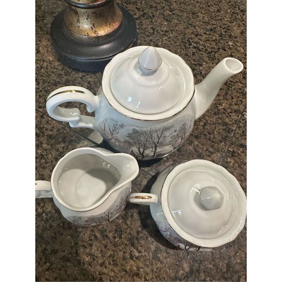 Vintage Avon tea set - Picture 8 of 8